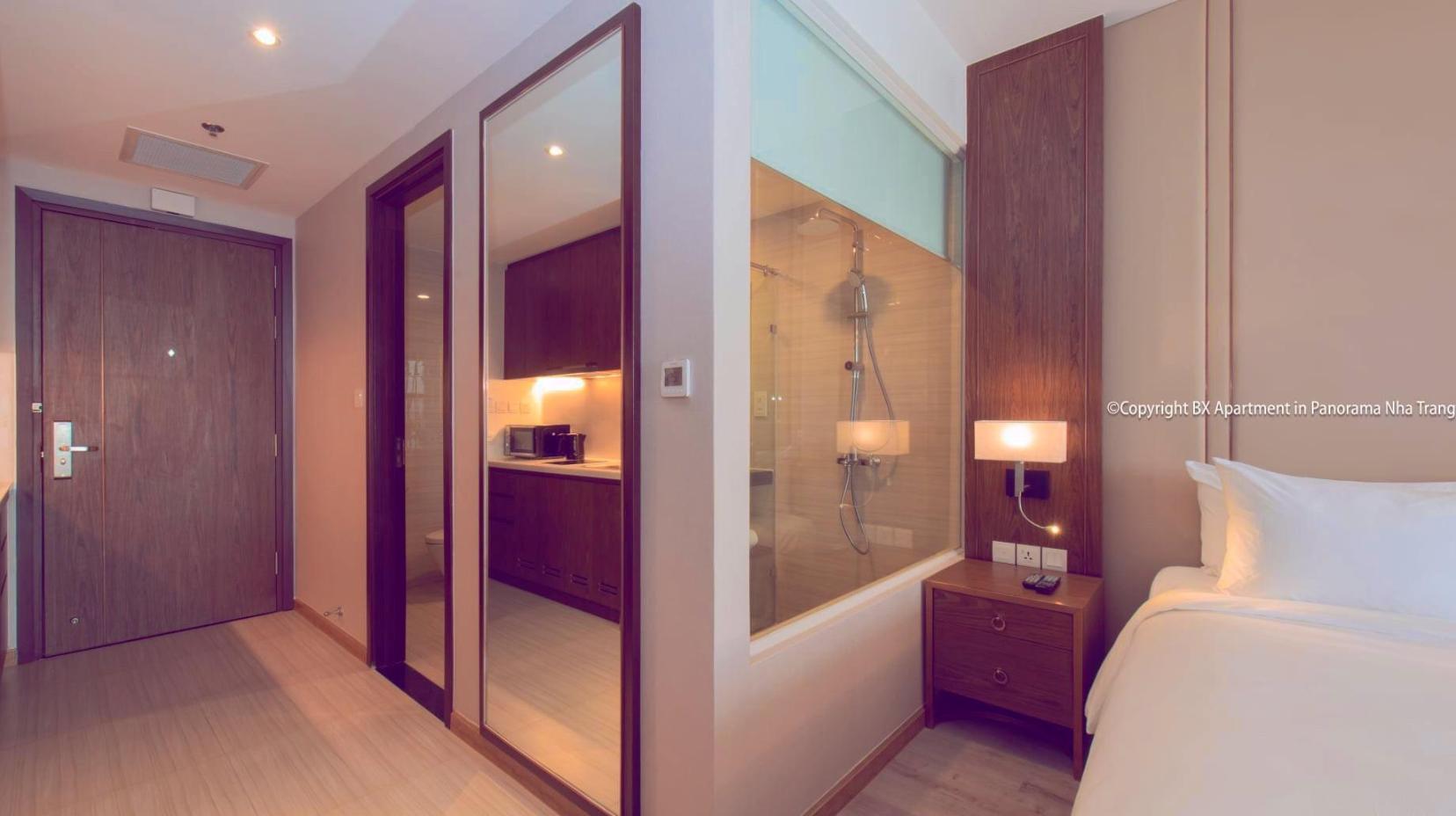 High Floor Deluxe Double Room - Bathroom