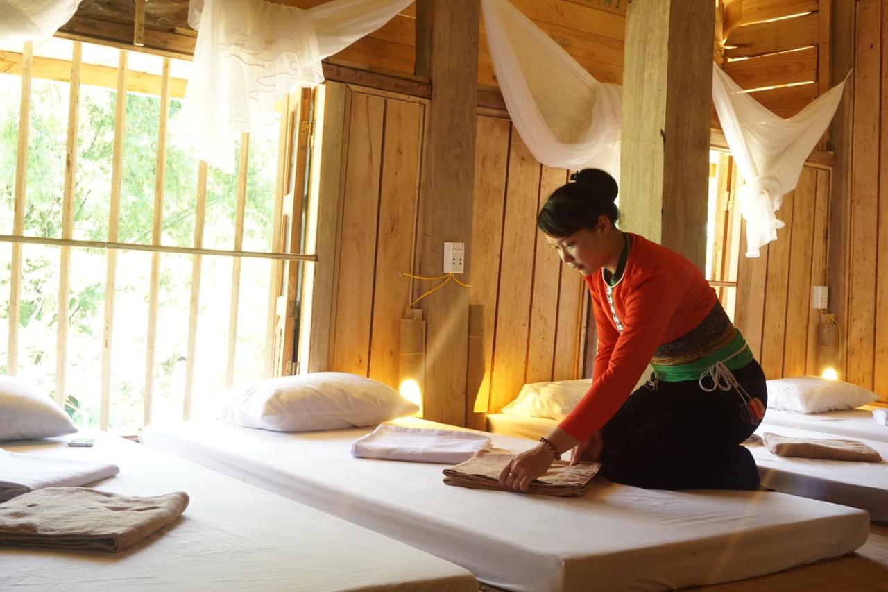 Single Bed in Dormitory Room