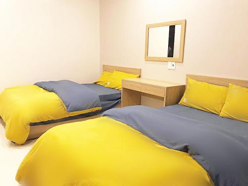 Deluxe Twin Room