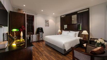 Deluxe Double or Twin - Bedroom