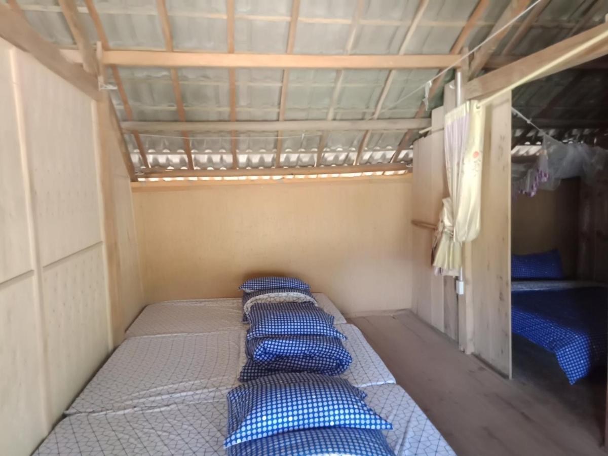 Bed in 8-Bed Mixed Dormitory Room