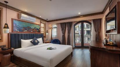 Deluxe Double or Twin - Guestroom