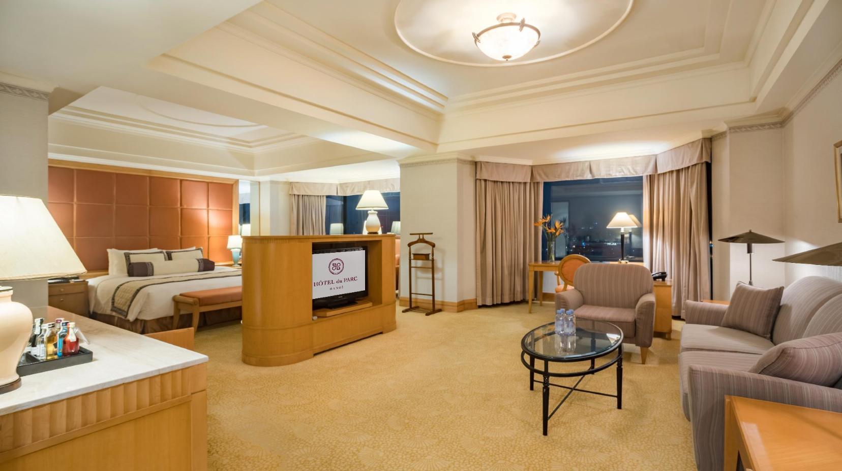 King Executive Suite Non-Smoking - Room plan