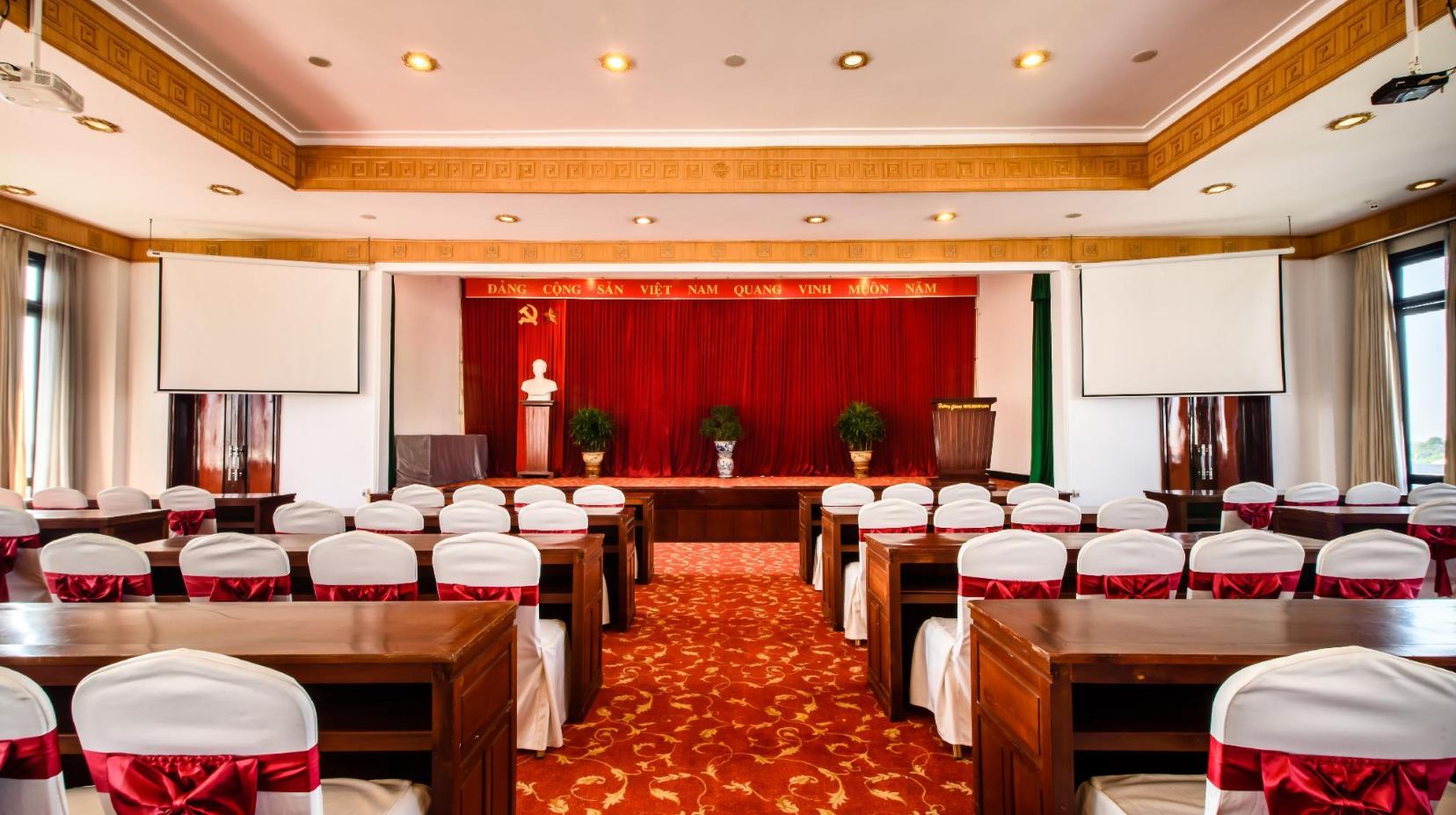 Meeting room / ballrooms