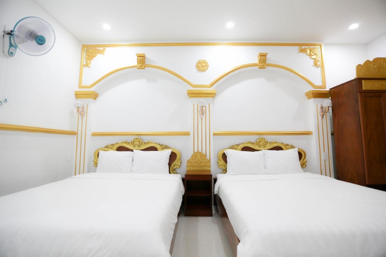 Deluxe Double or Twin Room with Balcony