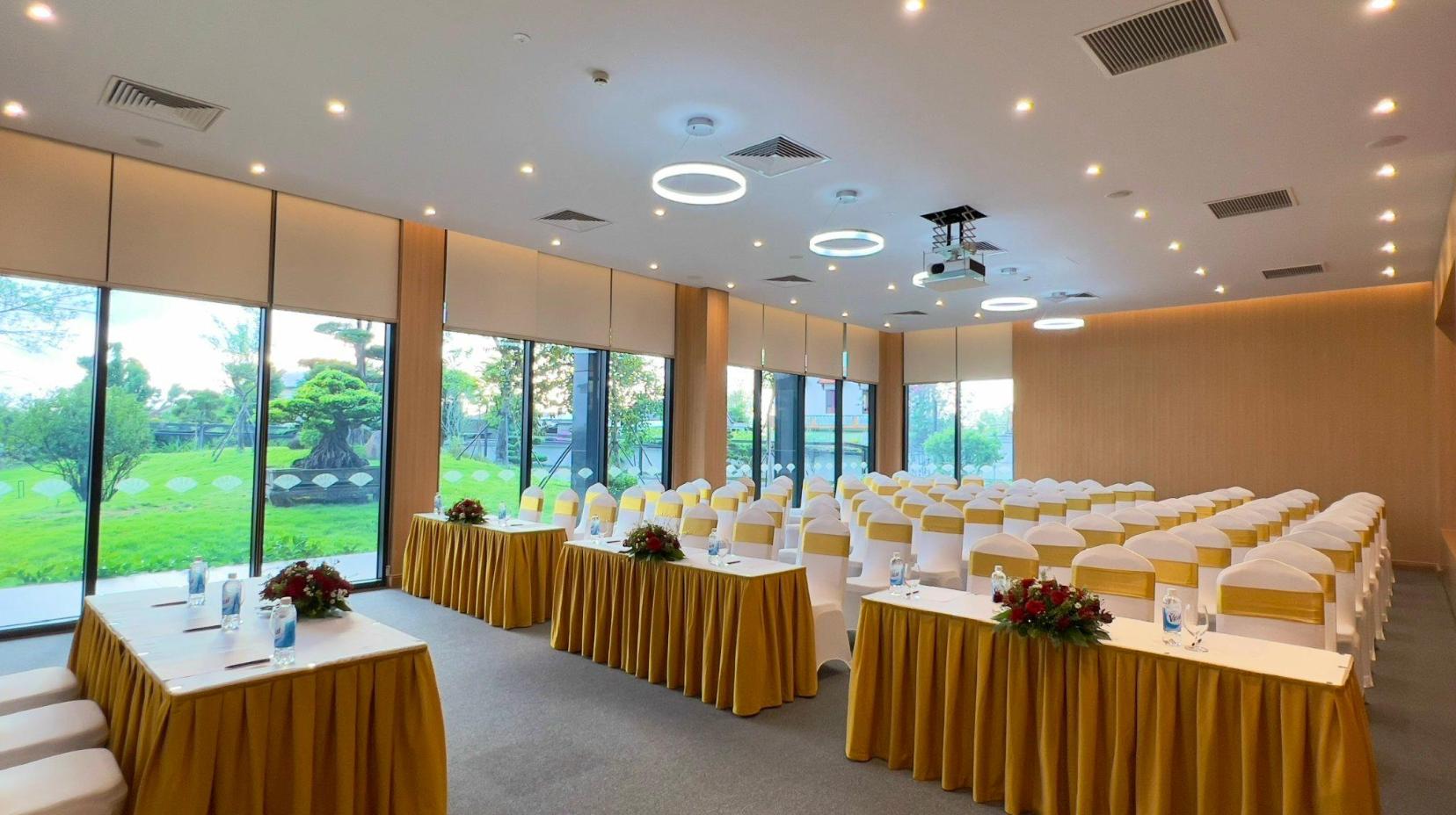 Meeting room / ballrooms