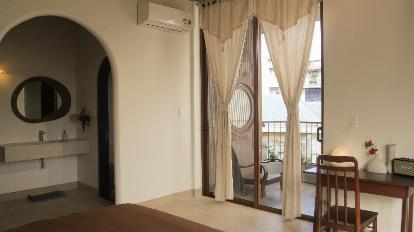 King Room with Private Balcony - Bedroom