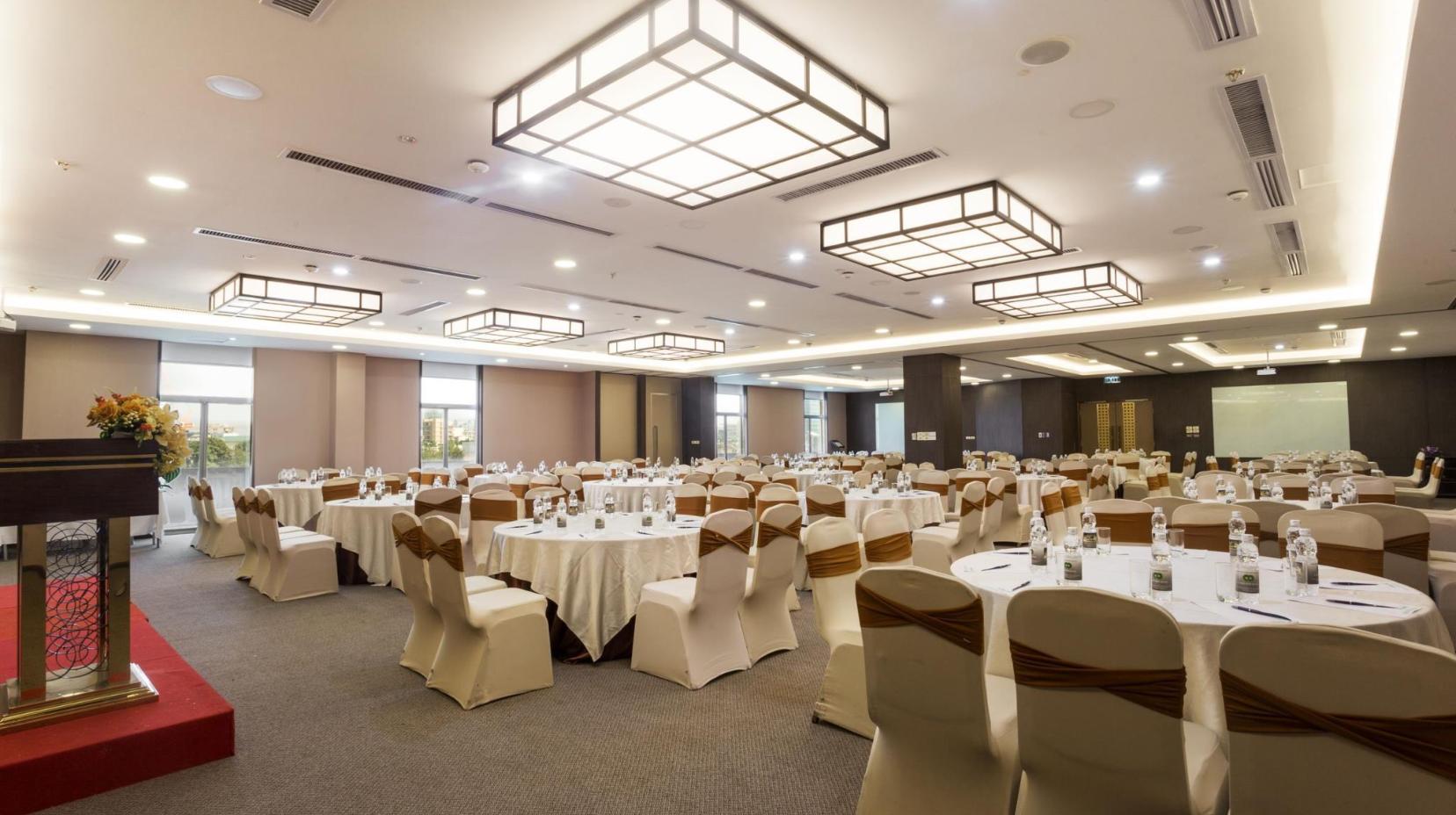 Meeting room / ballrooms