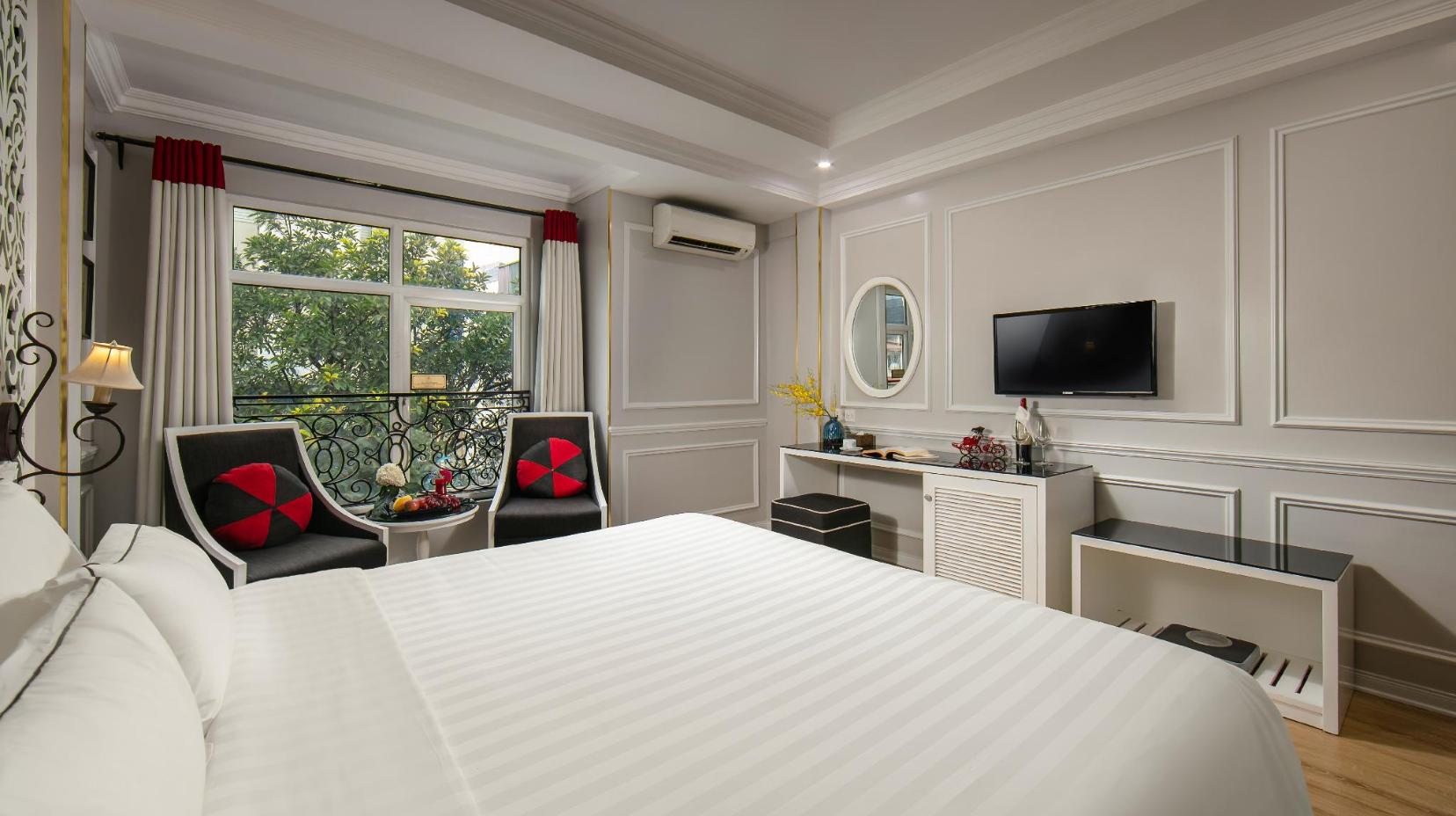 Junior Suite with City View - Room plan