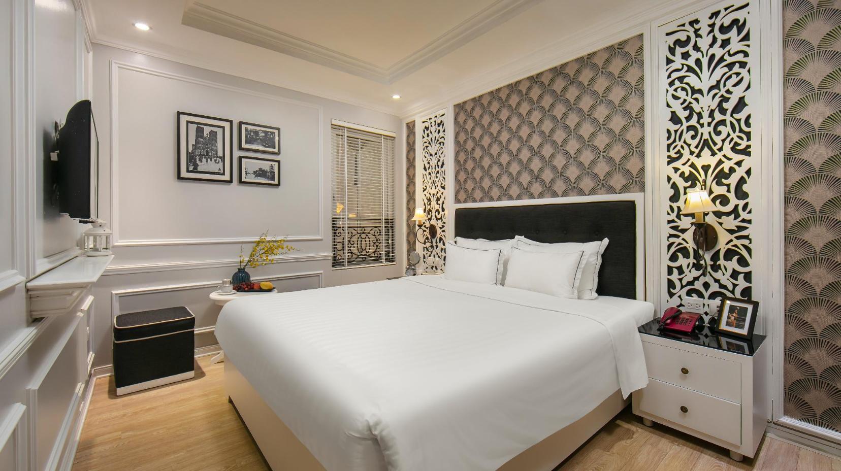 Superior Double Room - Bed