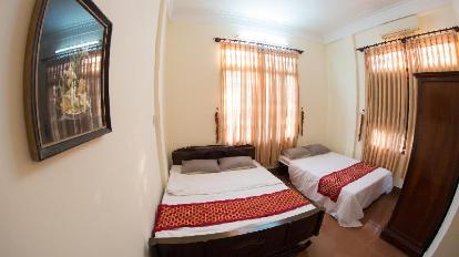 Double Double Room - Bedroom