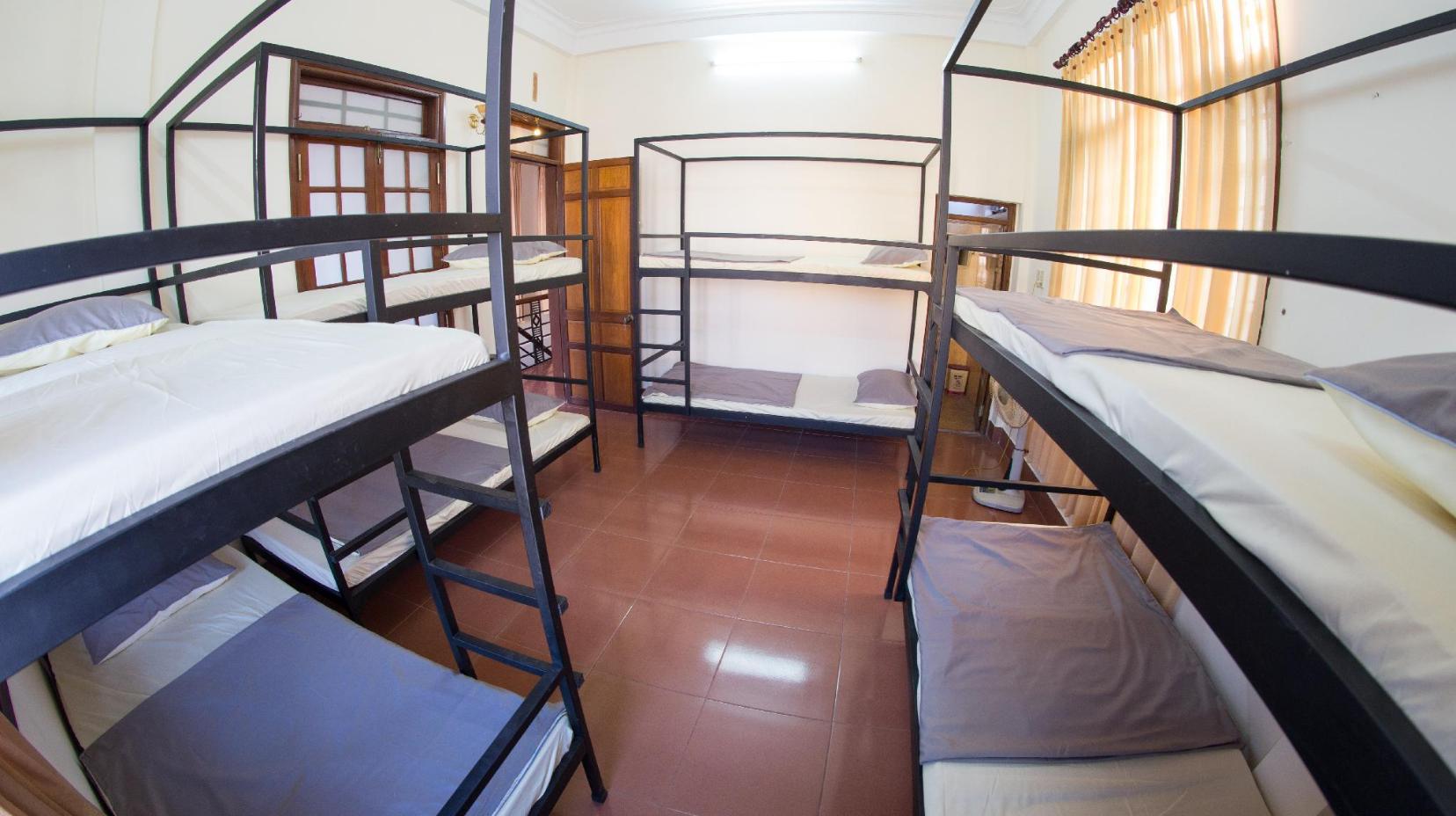 1 Person in 8-Bed Dormitory - Mixed