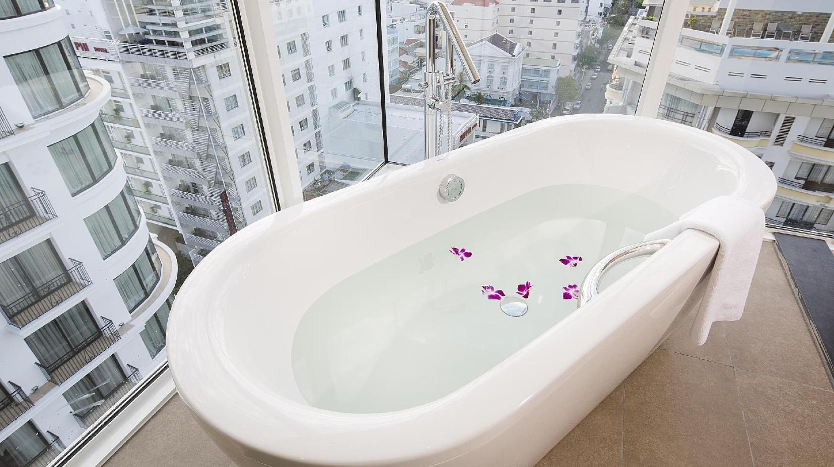 Executive Double Room - Bathtub