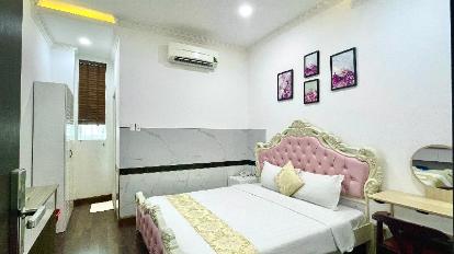 Double Room - Bed