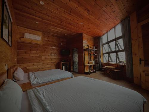 Double Room with Mountain View