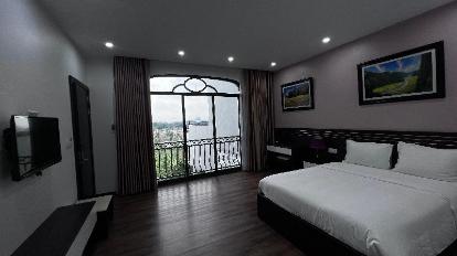 Double Room with Pool View - Bedroom