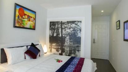 Deluxe Double Room with City View