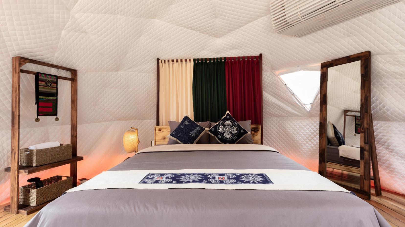 Glamping Double Room - Bedroom