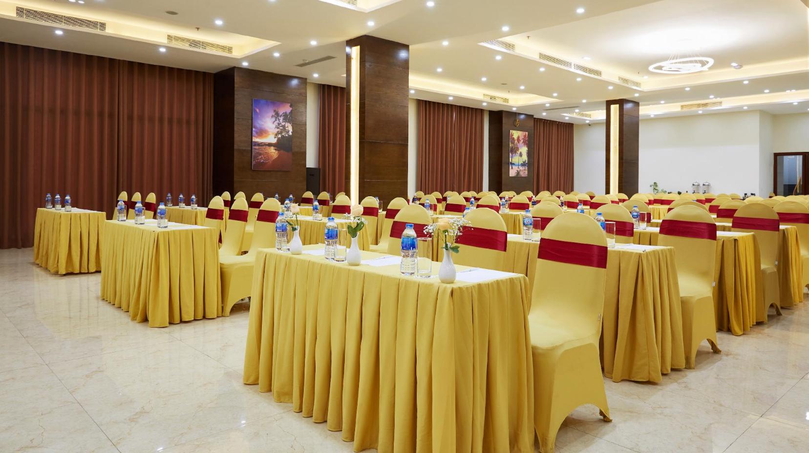 Meeting room / ballrooms