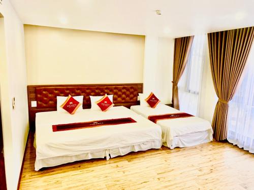 Deluxe Double or Twin Room with Balcony