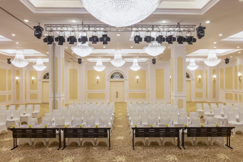 Meeting room / ballrooms