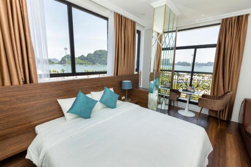 King Room with Sea View