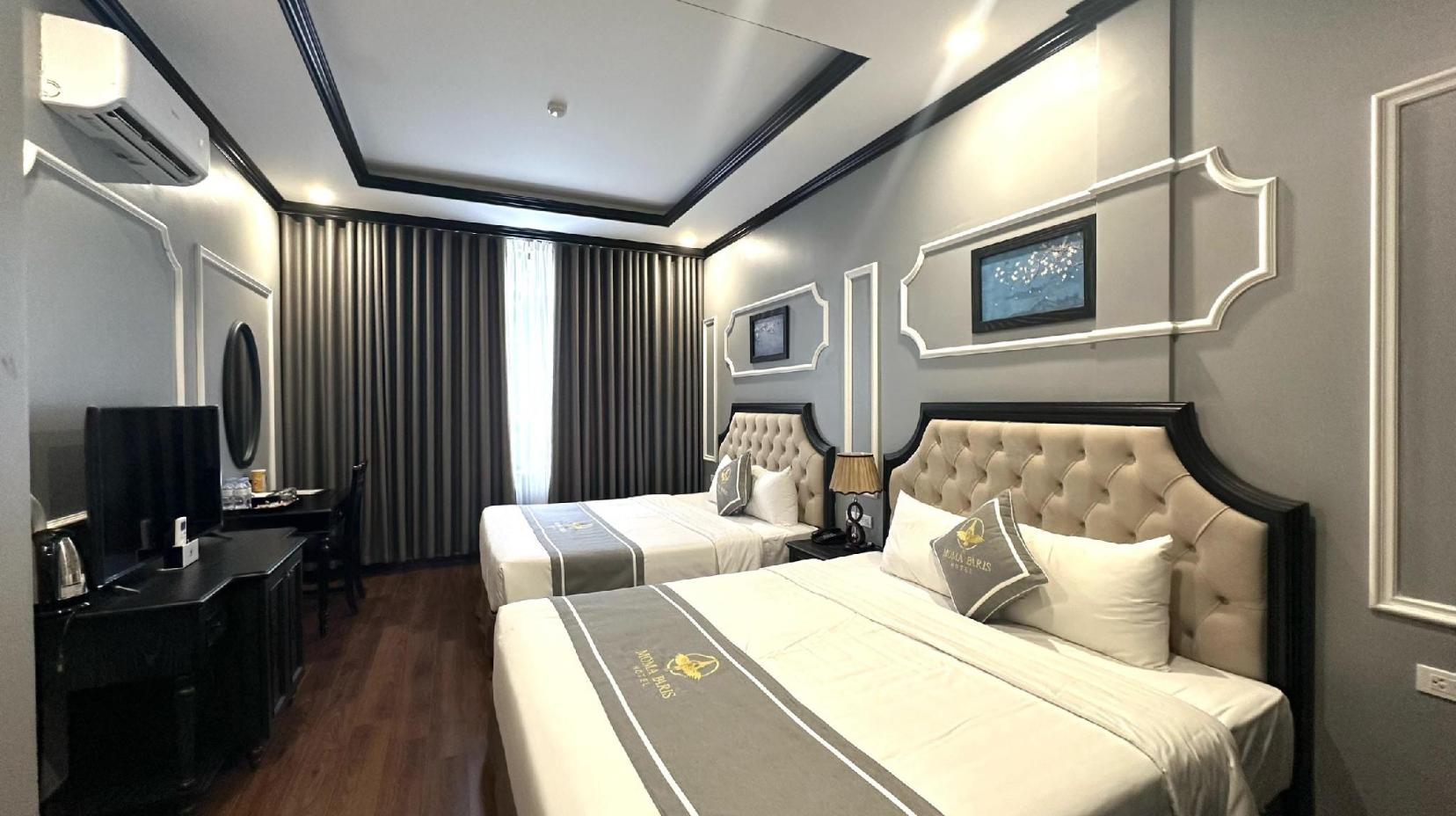 Luxury Family Room - Bedroom