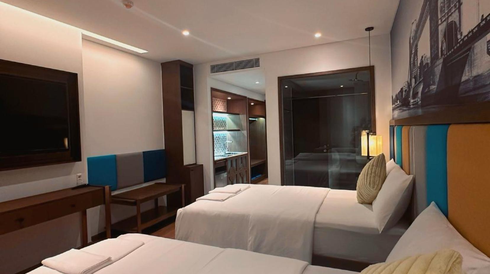 Apec Mandala Apartment Building Deluxe Sea View Room - Bedroom