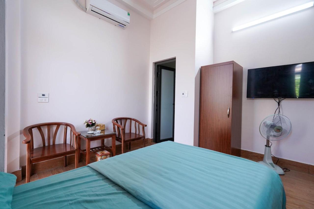 Double Room with Balcony (3 Adults)