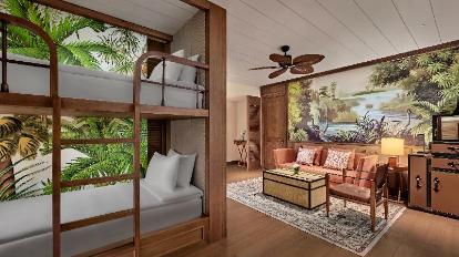 Executive Family Suite with Seaview and Bunk Beds - Bed