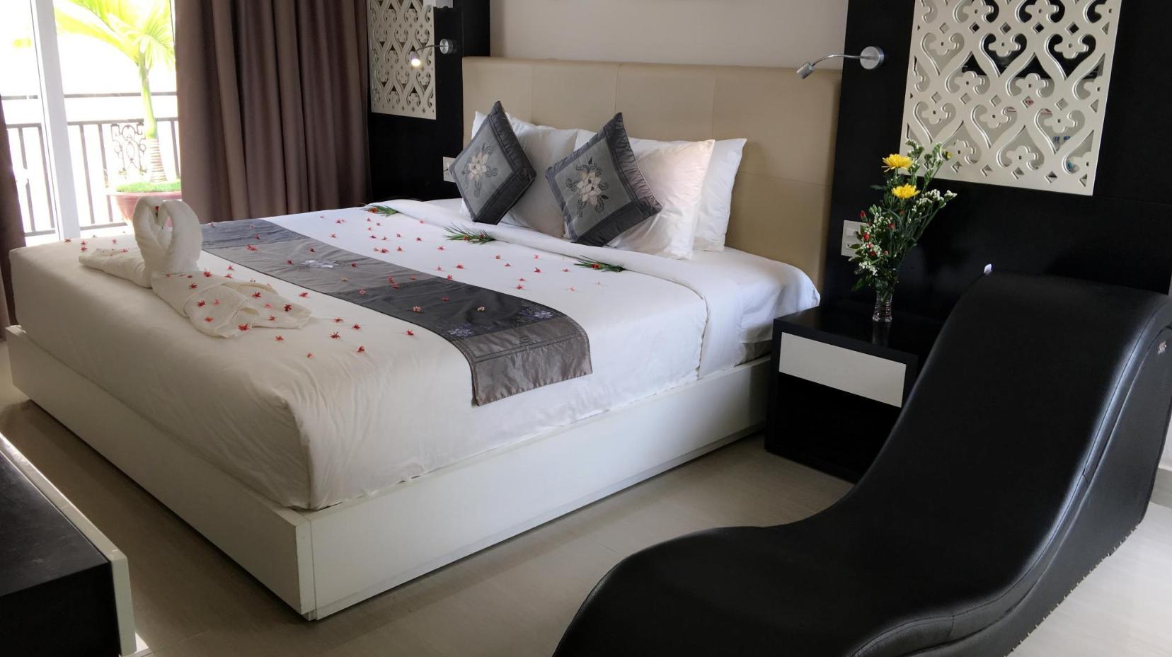 Premium Rooms - Bedroom