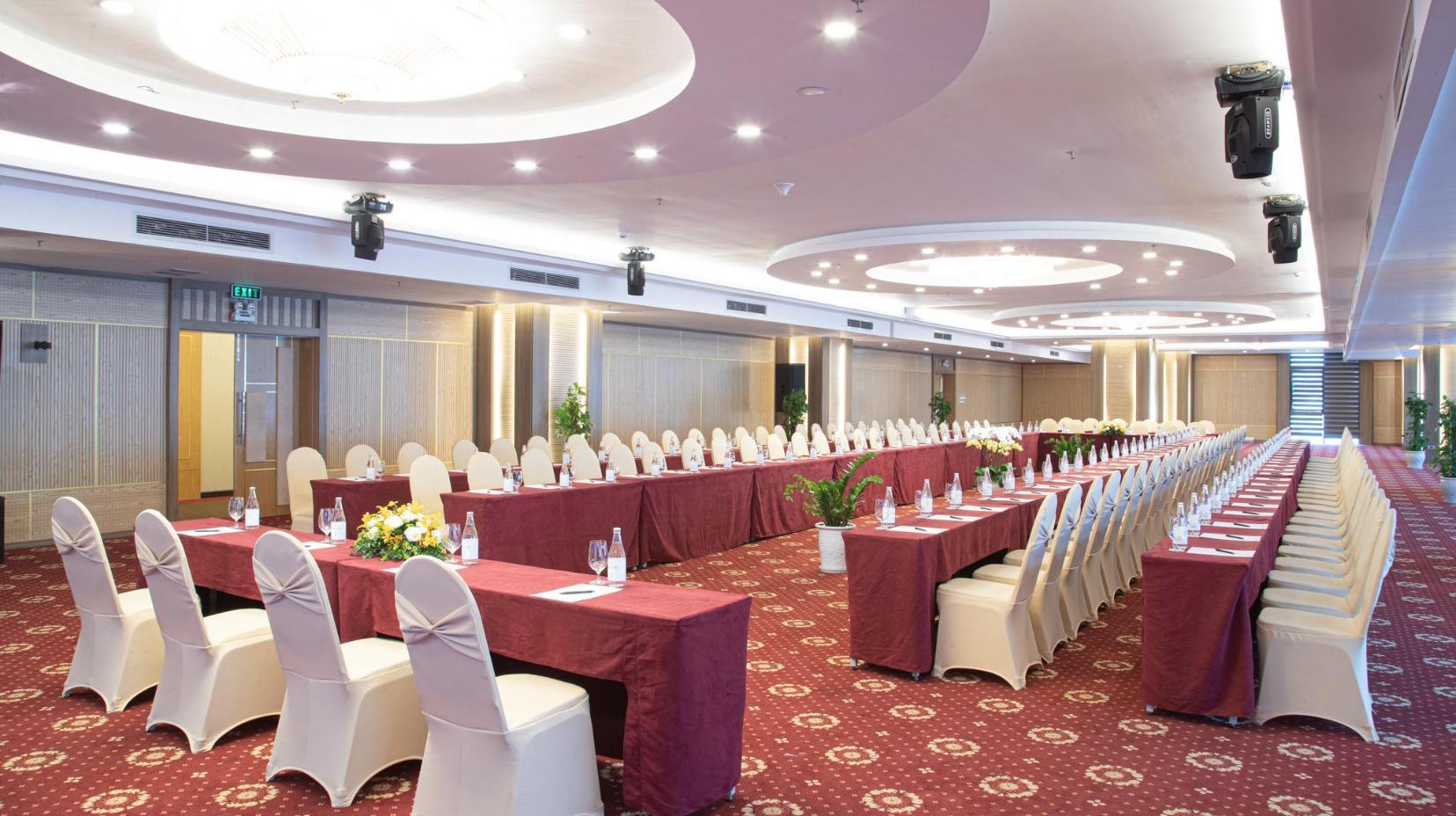 Meeting room / ballrooms