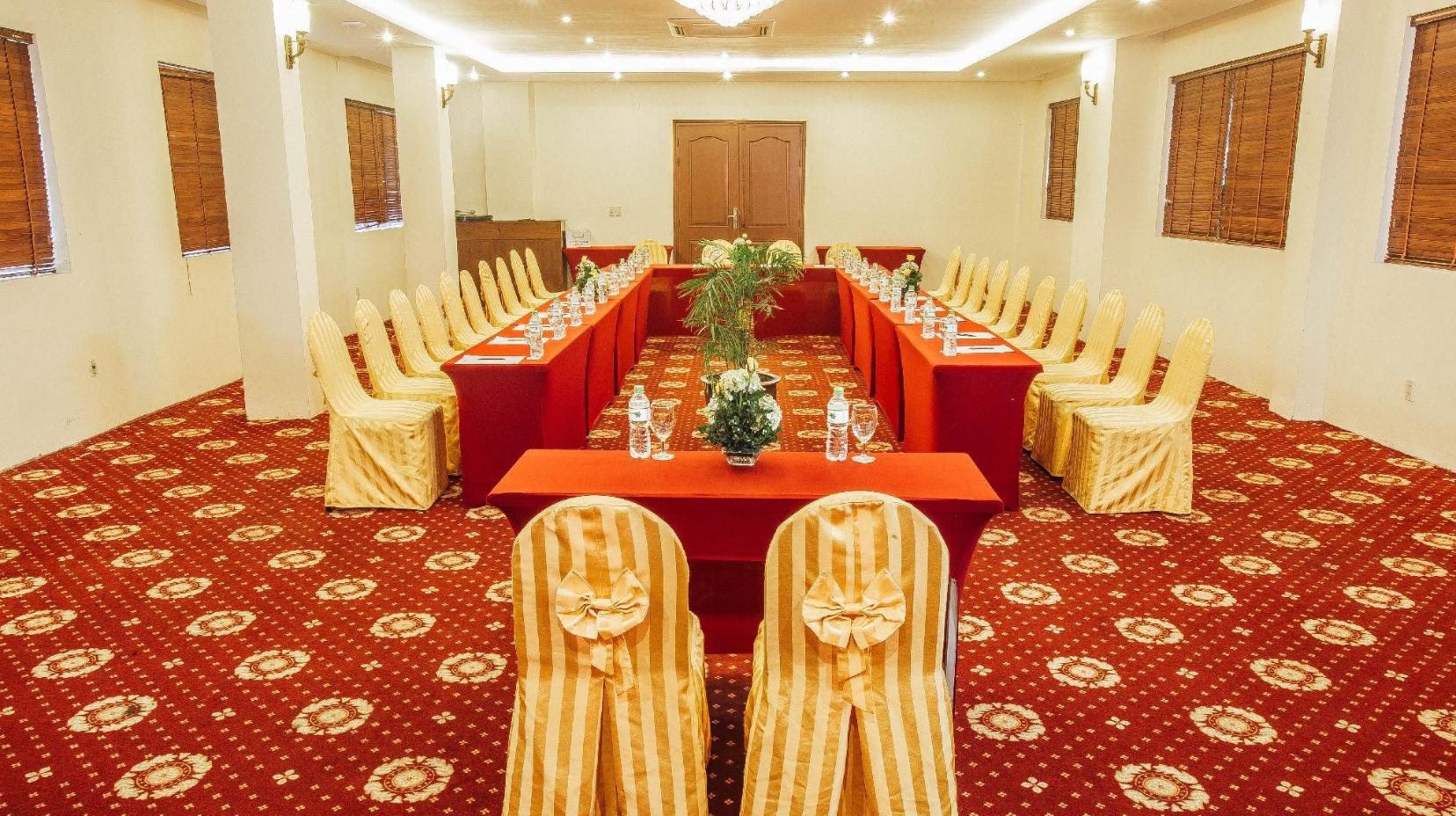 Meeting room / ballrooms