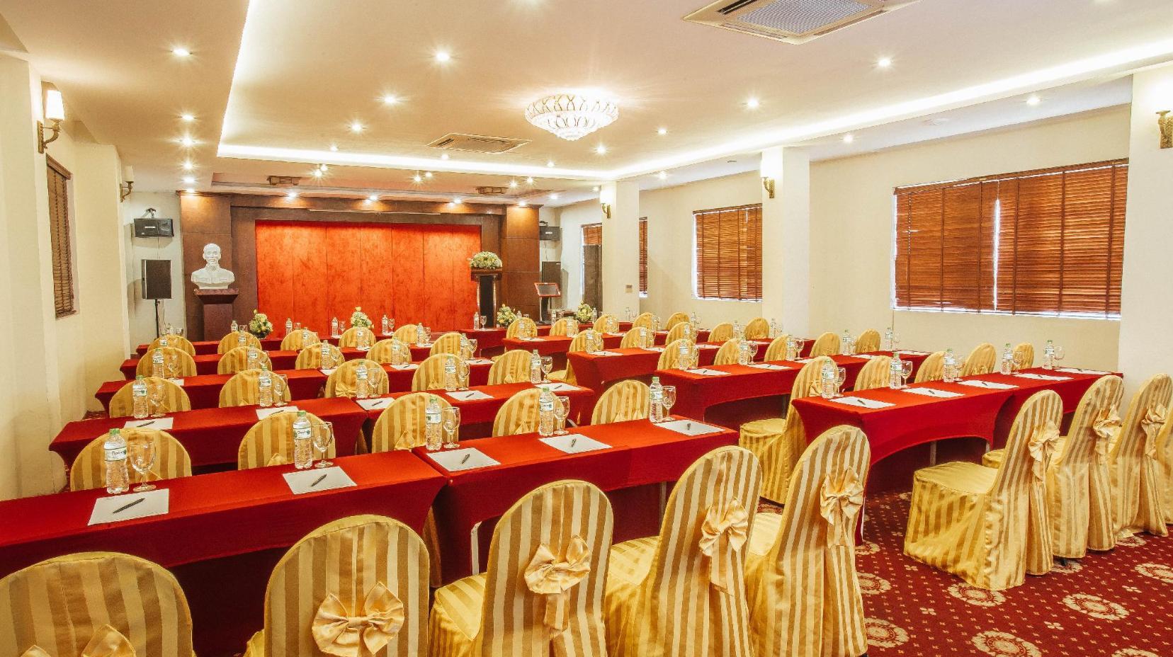 Meeting room / ballrooms