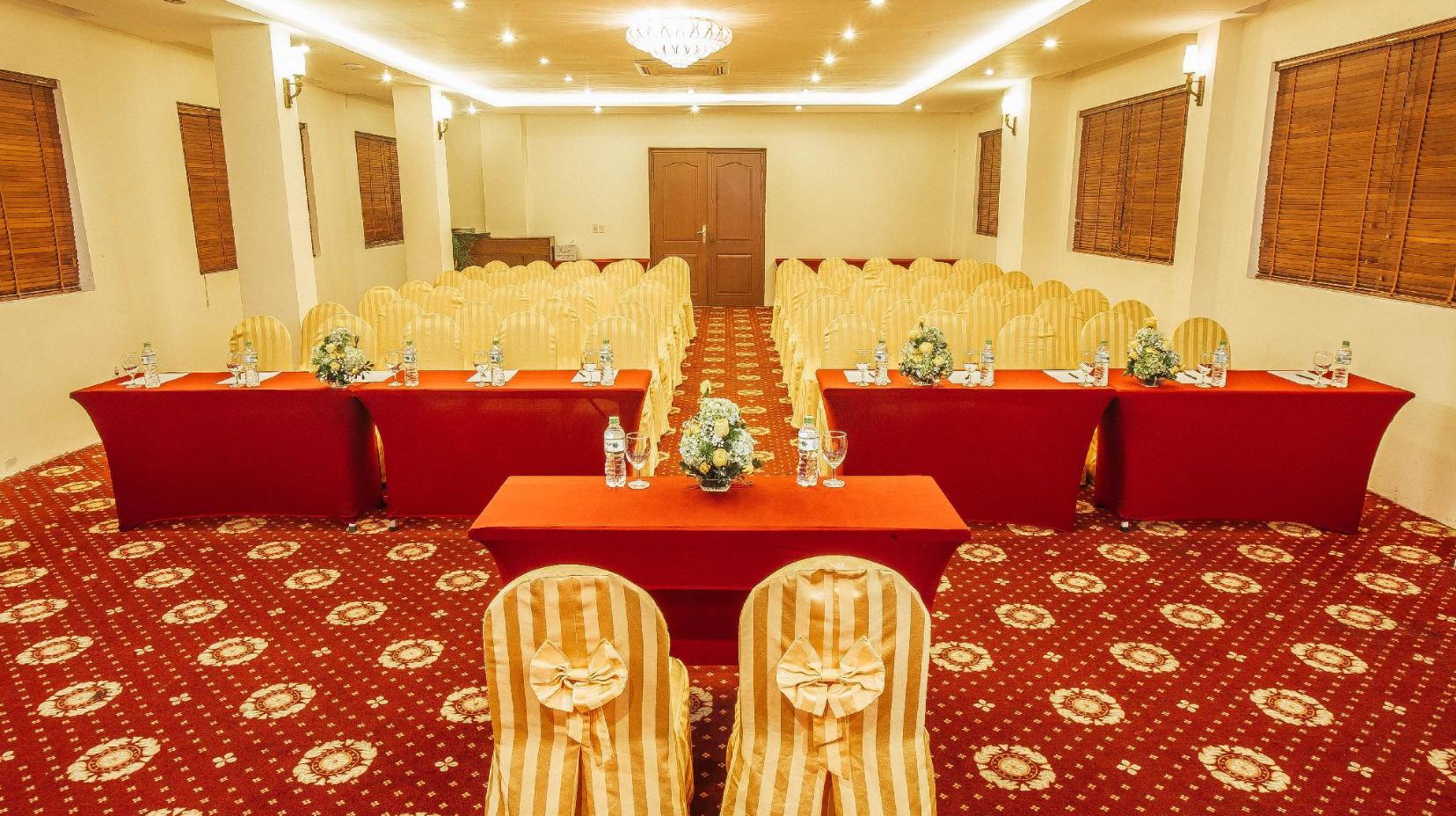 Meeting room / ballrooms