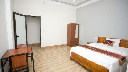 Deluxe Double Room - Bed