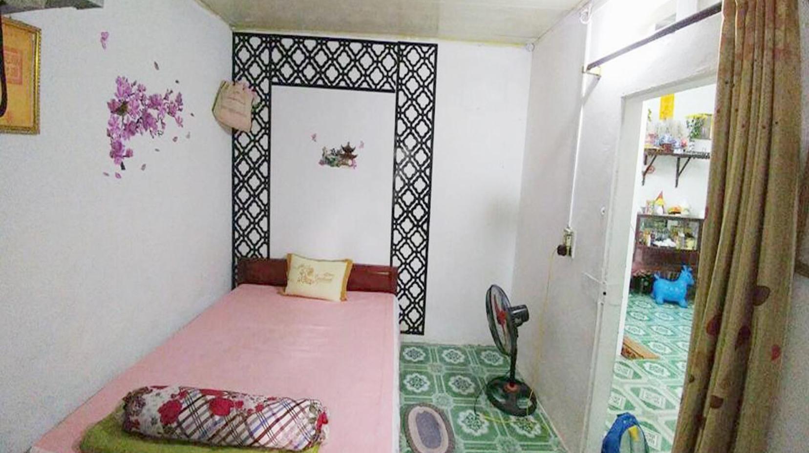 Single - 1 Person - Bedroom