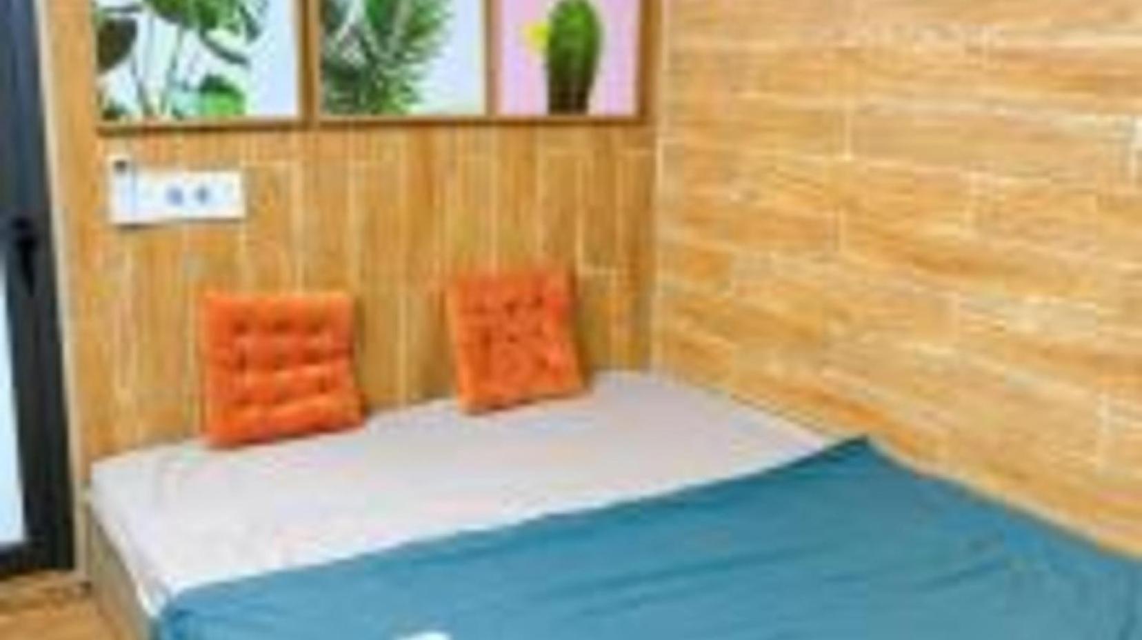 Double Room Deluxe - Bed