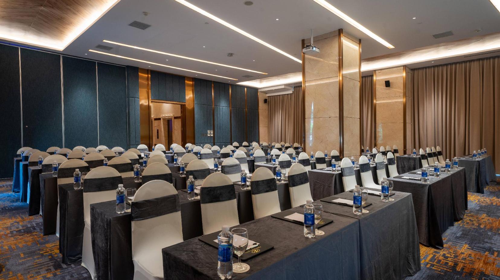 Meeting room / ballrooms