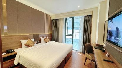 Deluxe Double Room - View