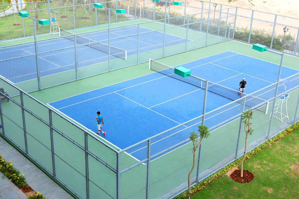 Tennis court