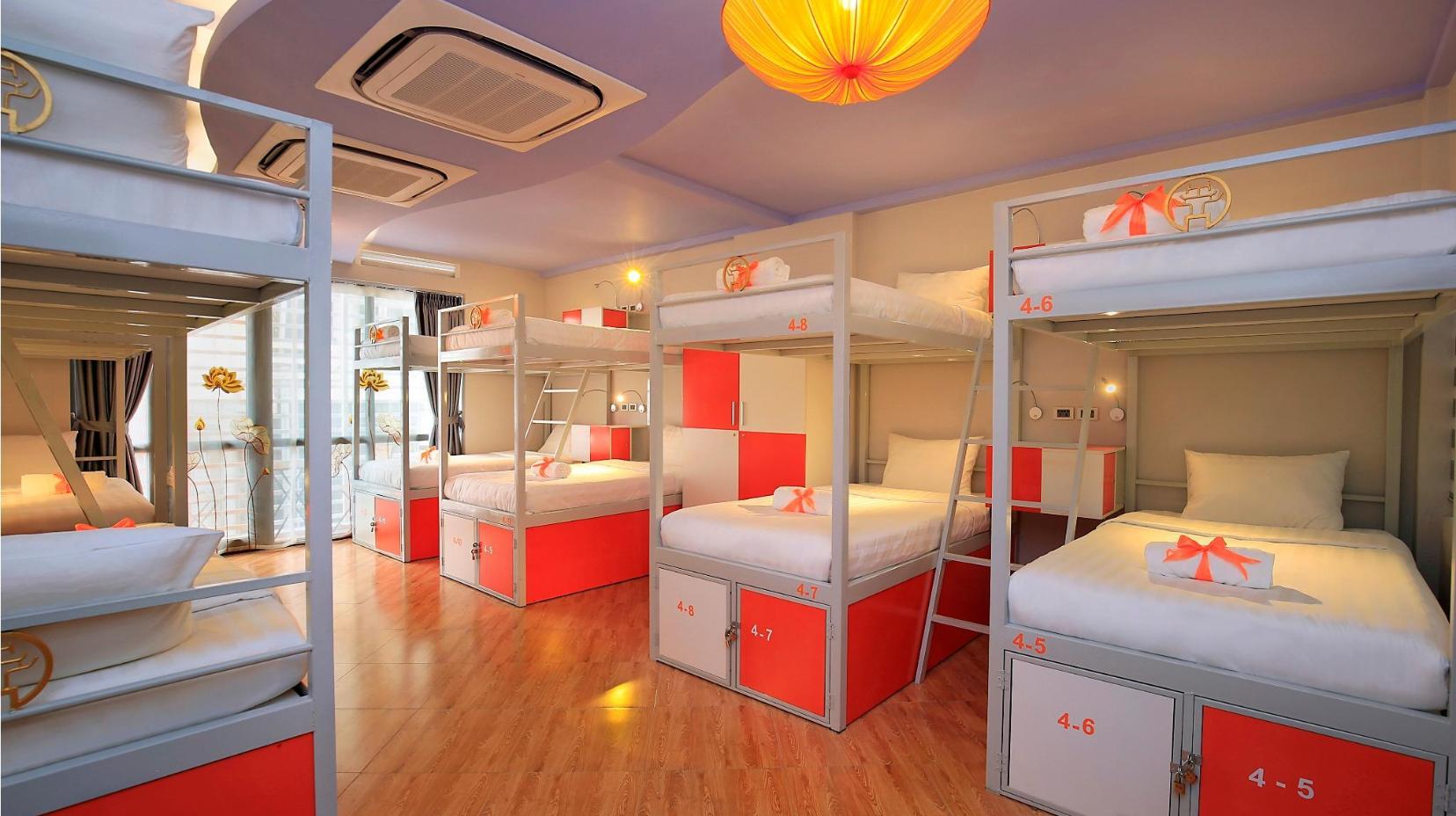 12 Bedded Mixed Dormitory (Price Per Bed)