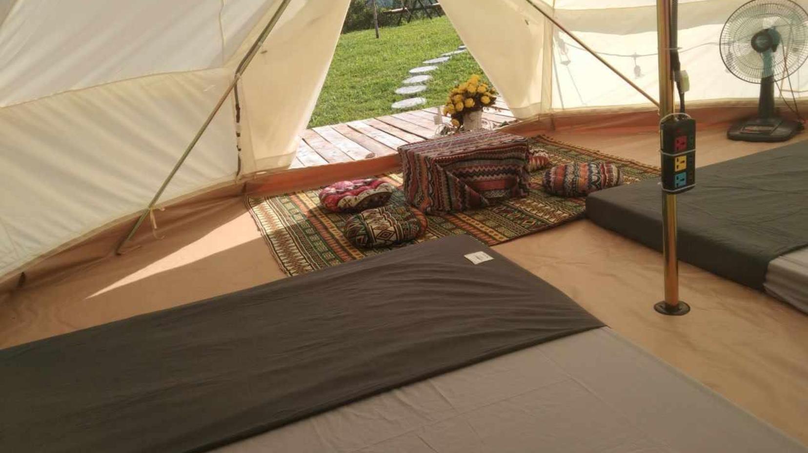 Glamping B - Bed