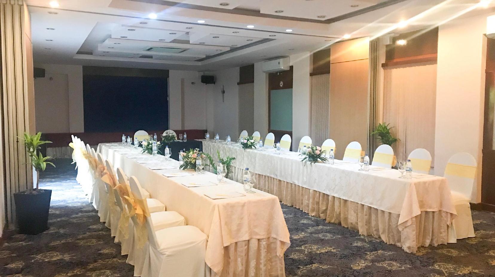 Meeting room / ballrooms