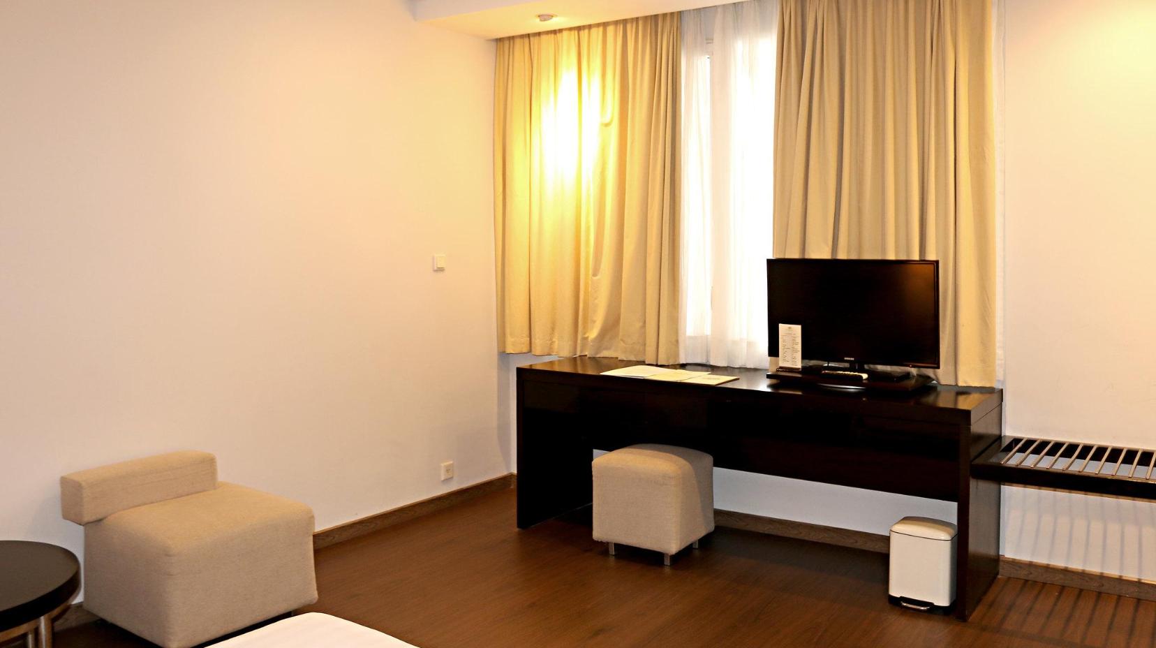 Premier Deluxe Room - View