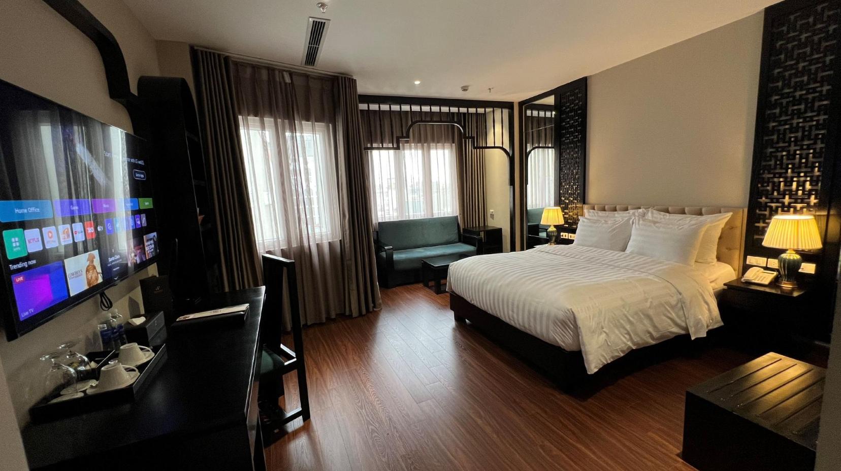 Signature - Guestroom