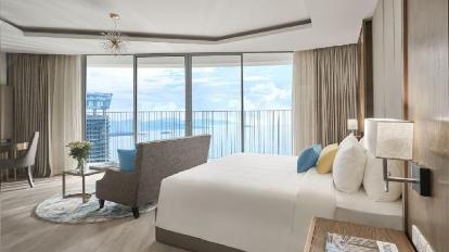 Luxury Sea View King Room - Bed