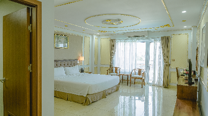 Grand Suite Room - Interior view