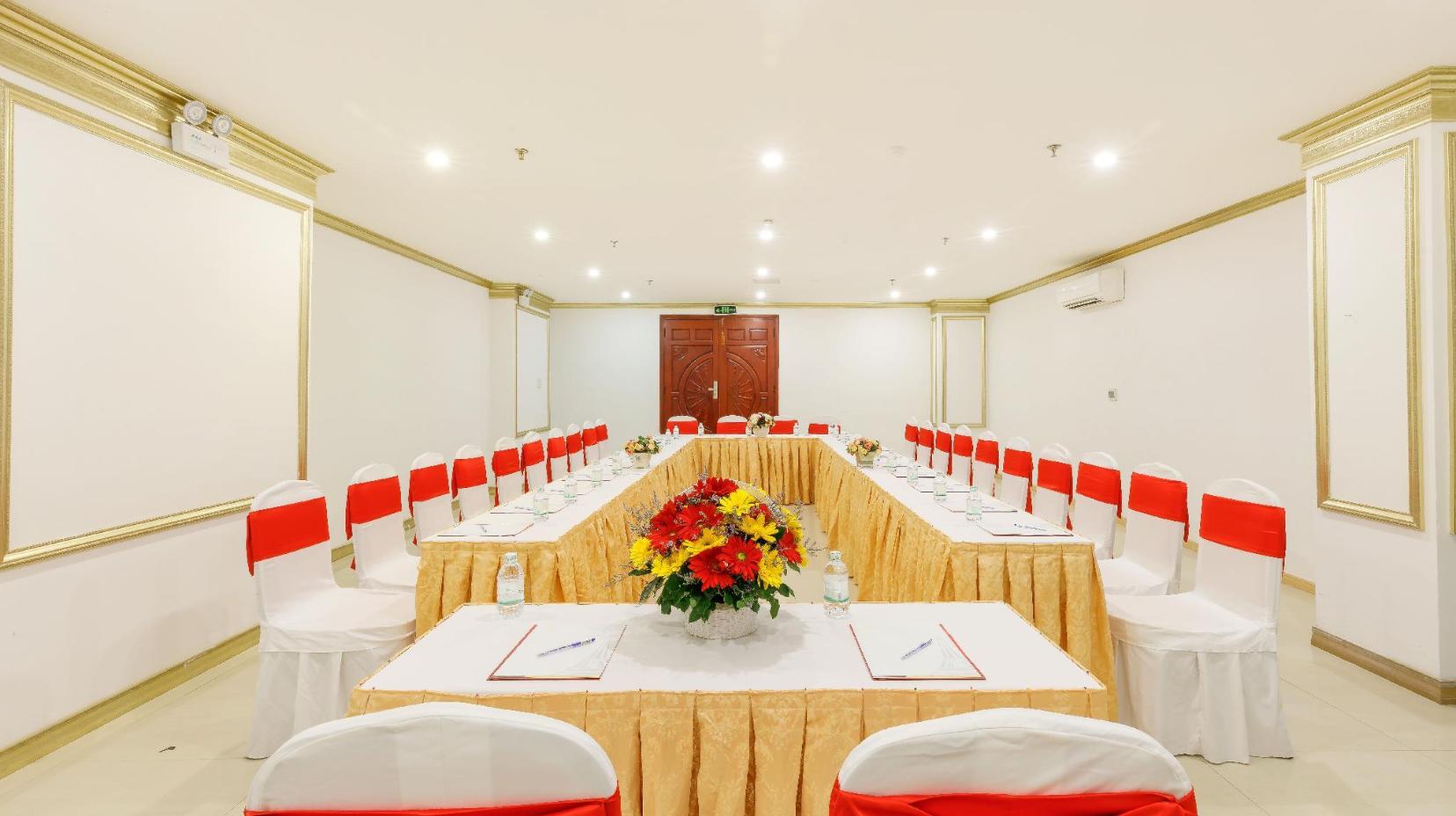 Meeting room / ballrooms