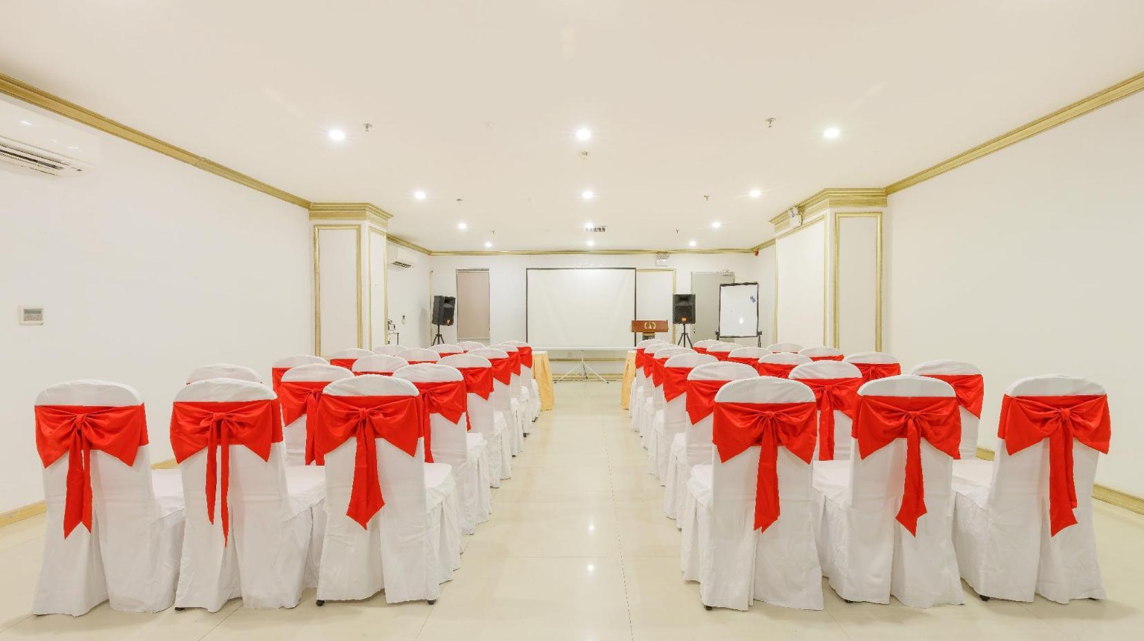 Meeting room / ballrooms